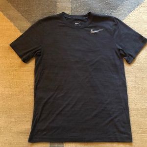Short sleeve Nike dri-fit